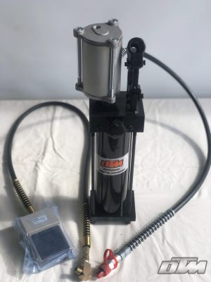 Air/Hydraulic Pump and Hose Assembly 20ton