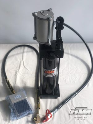 Air/Hydraulic Pump and Hose Assembly 20ton