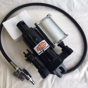 Air/Hydraulic Pump and Hose for Motorcycle Bench
