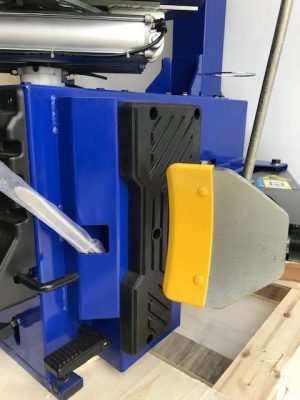 Tyre Changer Machine 10" to 24"tyres
