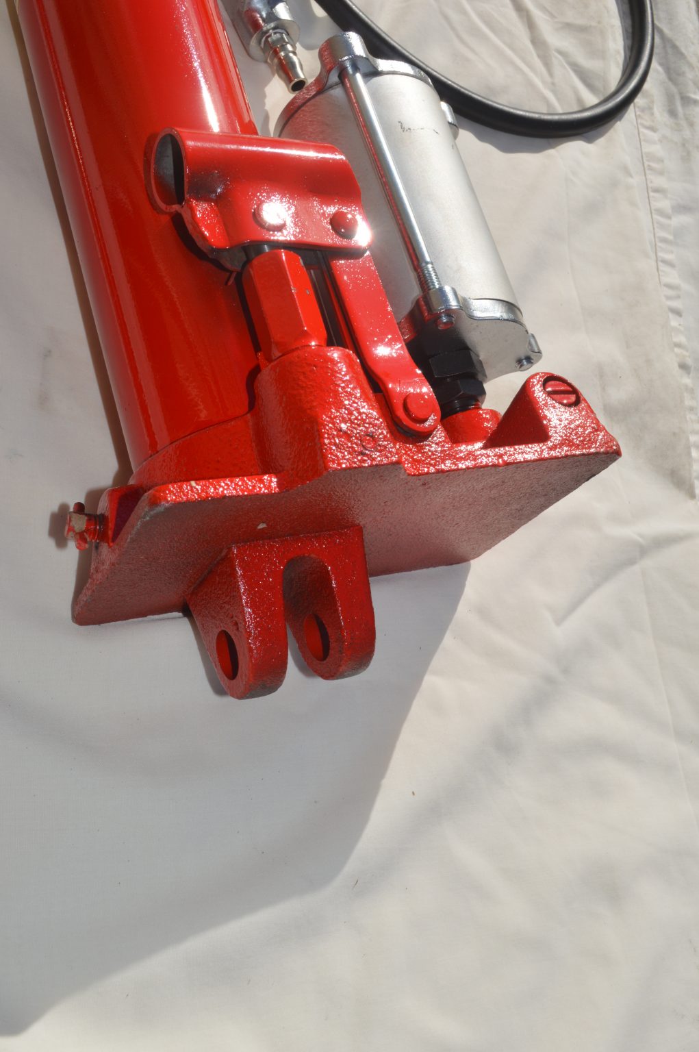 Air/hydraulic long ram 12 ton AS141882008 DTM Trading