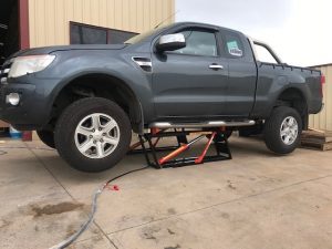 Quick Lift Portable Vehicle Hoist 3500 kg