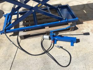 Motorcycle Lift Bench Air/Hydraulic 680kg 2200mm Long