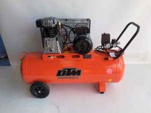 Air Compressor  240v 2.5hp 10 amp 100litre