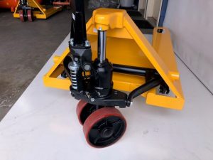 Pallet Trolley/Pallet Truck, Wide Forks 680mm
