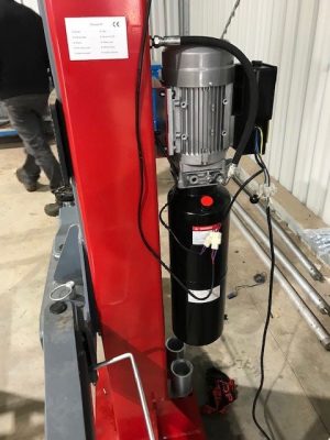Two Post Clear Floor Car Hoist 4500 kg 240v & 415v