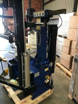 Tyre Changer Machine, Tilt Back and Side Assist Arm 10" to 24" Wheels
