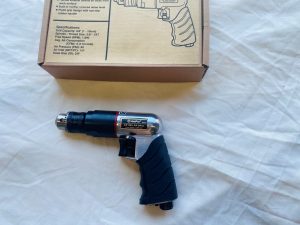 A2427 3/8" Drive Reversible Air Drill