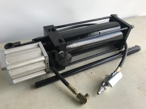 Shop Press 75t Air/Hydraulic Pump, Air Hose and Foot Pedal Assembly (HP75AH)