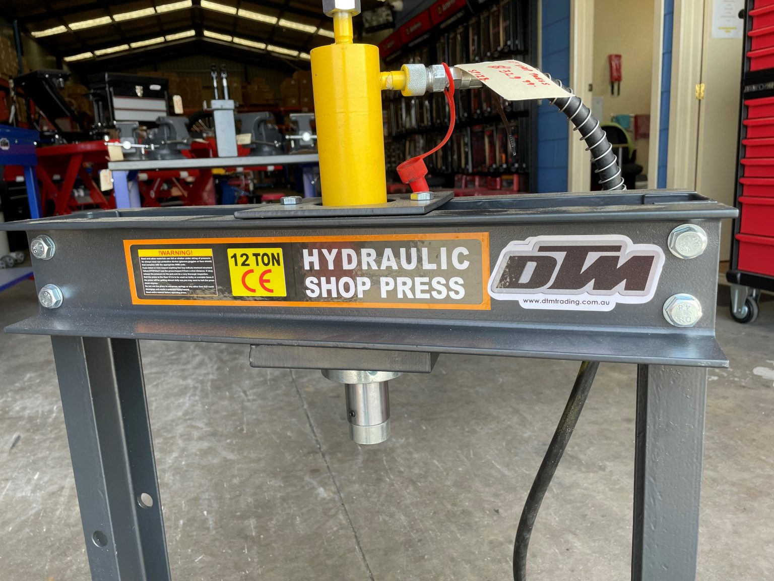 Shop Press 12 ton, Hydraulic Ram with Gauge, Work Bench Press (SP12YG