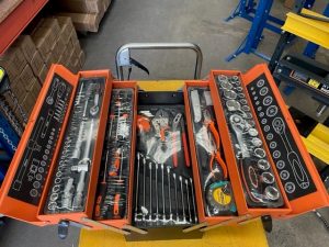 85Pc Tool Set 1/4" 7 1/2"
