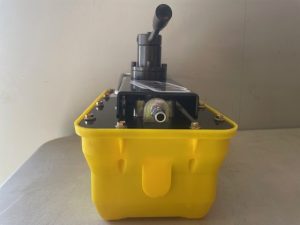 Air / Hyd Foot Pump, Two Way Valve, Porta Power Foot Pump 10000psi (APLT-02)